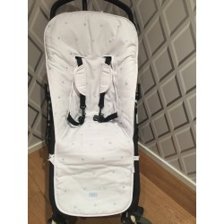 FUNDAS BUGABOO Pique blanco bordado azul