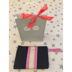 Cartera de mano personalizada sin iniciales
