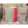 Cartera de mano personalizada