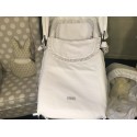 Colcha tapa cubrepies de capazo reversible con relleno extraible y babitas incluida