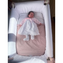 Vestidura minicuna tijera